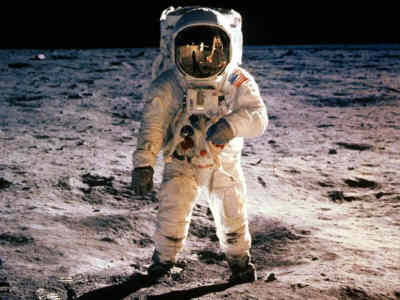 Astro-400.jpg (18055 bytes)