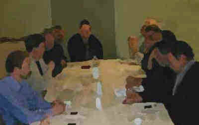 IT-fikusgr-400.jpg (9960 bytes)