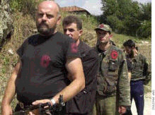 Vaaben-aflevering.jpg (18823 bytes)