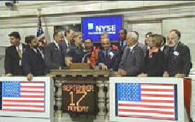 Genaabning-af-NY-boers.jpg (18241 bytes)