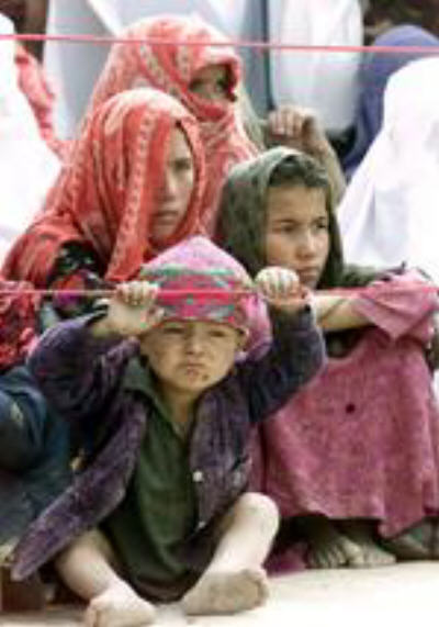 23oktHospitalBombning400.jpg (37582 bytes)