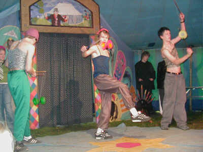 Cirkus-05.jpg (18361 bytes)