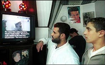 14dec_osama_video_400.jpg (22687 bytes)