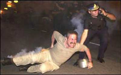 20dec_argentina_400.jpg (9503 bytes)