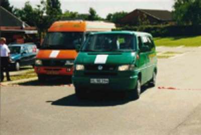 Telebus_400.jpg (11985 bytes)