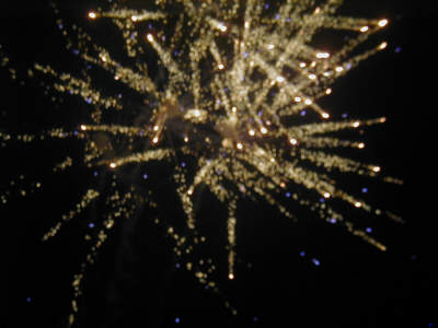 Fyrvaerkeri.jpg (18143 bytes)