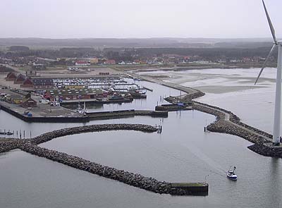 Set fra oven-B.jpg (24903 bytes)