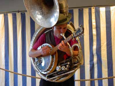 Im000639.jpg (16552 bytes)