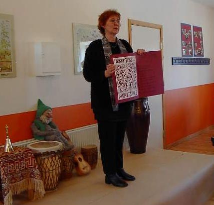 Vibeke-400.JPG (25472 bytes)