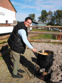 09250015.jpg (12871 bytes)